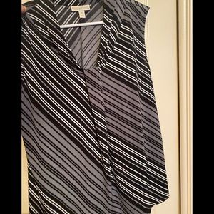 Womens sleeveless top